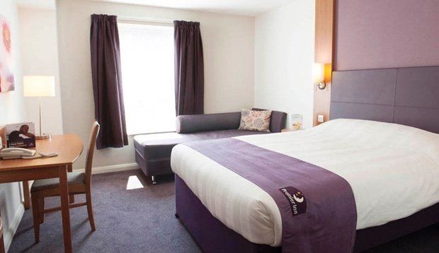Premier Inn Dundee West Bagian luar foto